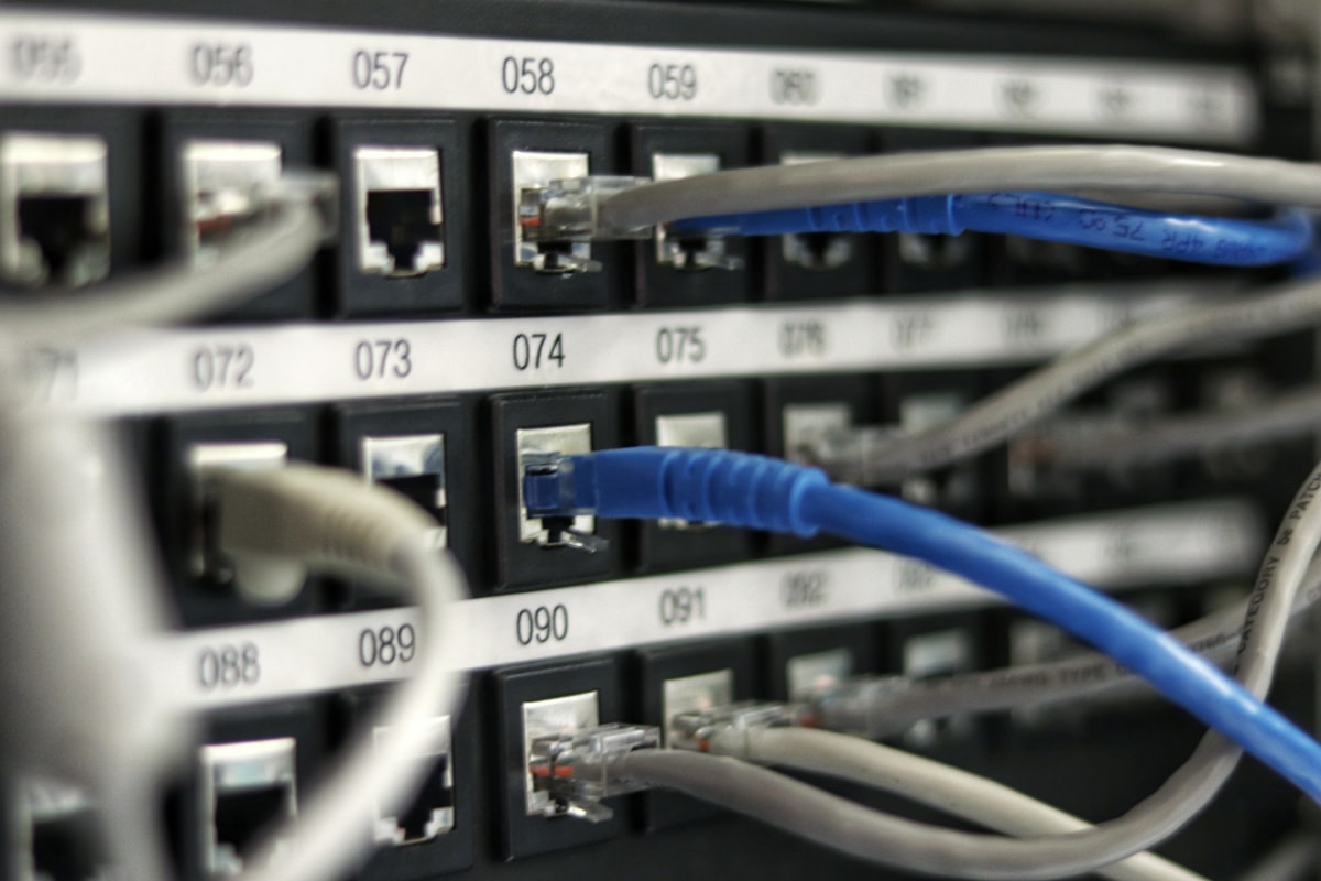 Why Home-Lab Still Matters: Independent Infrastructure Architecture in the 2026 Cloud Era